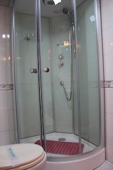 Dongfang Hotel Harbin Exterior foto